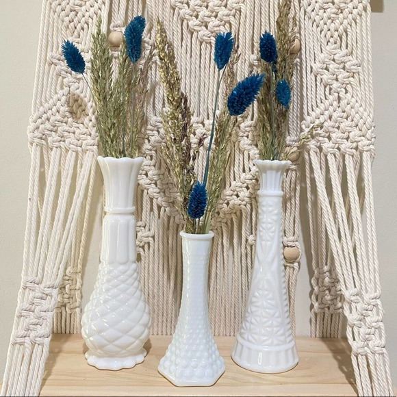 Vintage Set of 3 Milk Glass Bud Flower Vases